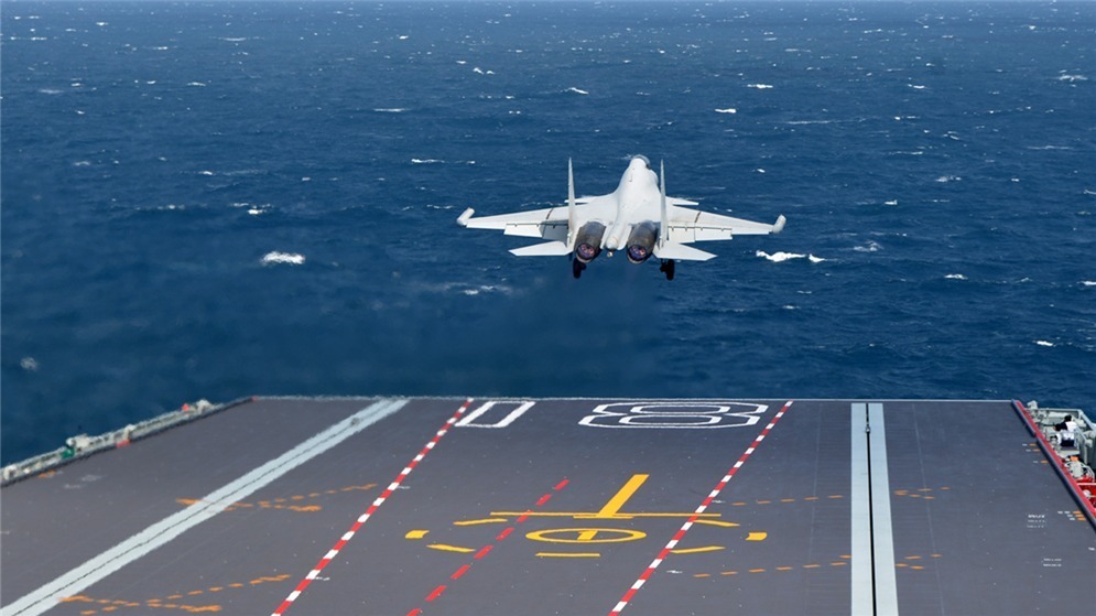 习近平主席引领全军以自我革命精神深化政治整训