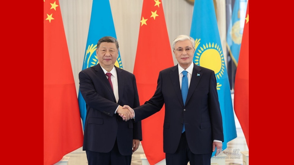 习近平同哈萨克斯坦总统托卡耶夫会谈