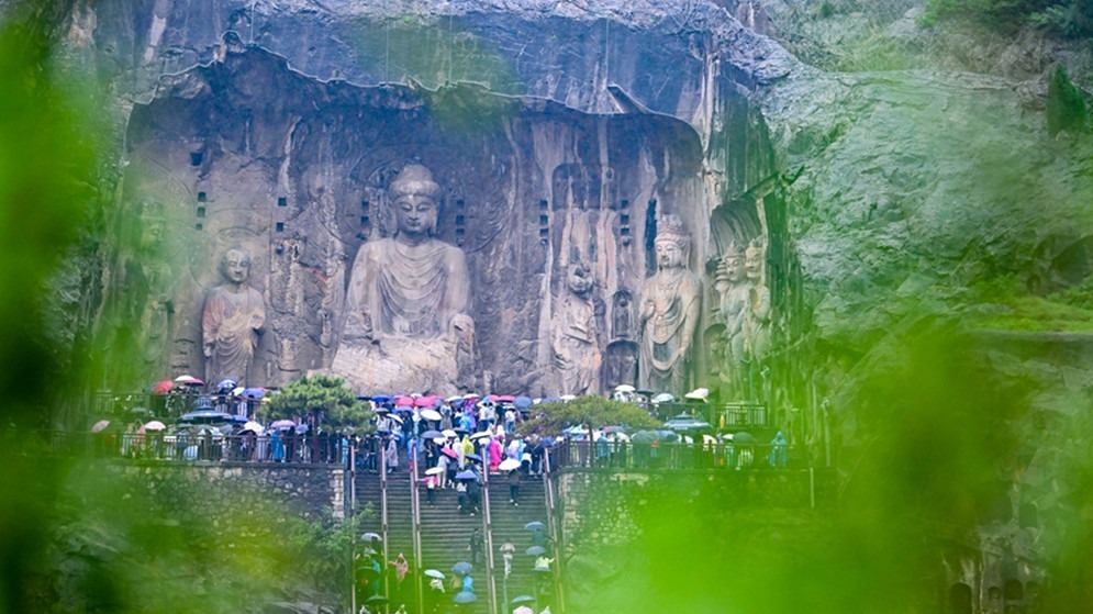 假日文旅消费热