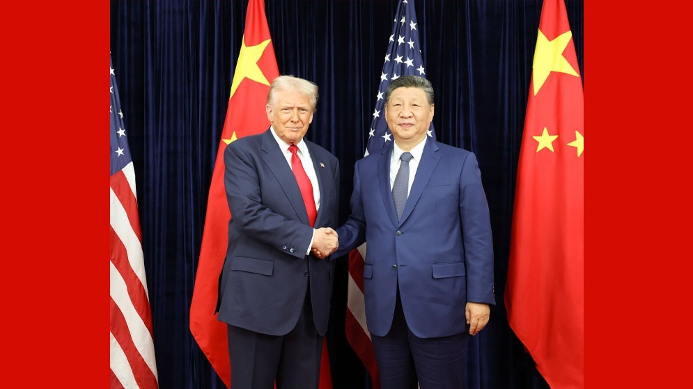 习近平同美国总统特朗普在釜山会晤