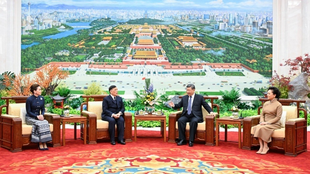 新华图讯丨习近平会见泰国国王哇集拉隆功