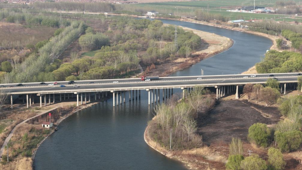京杭大运河春色