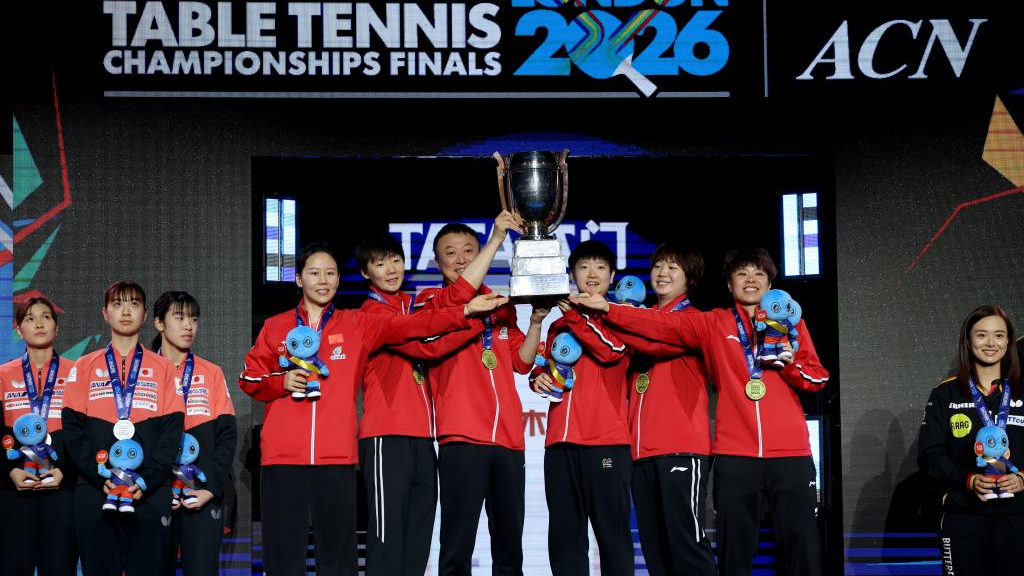 中国队逆转日本队第24次夺得世乒赛女团冠军
