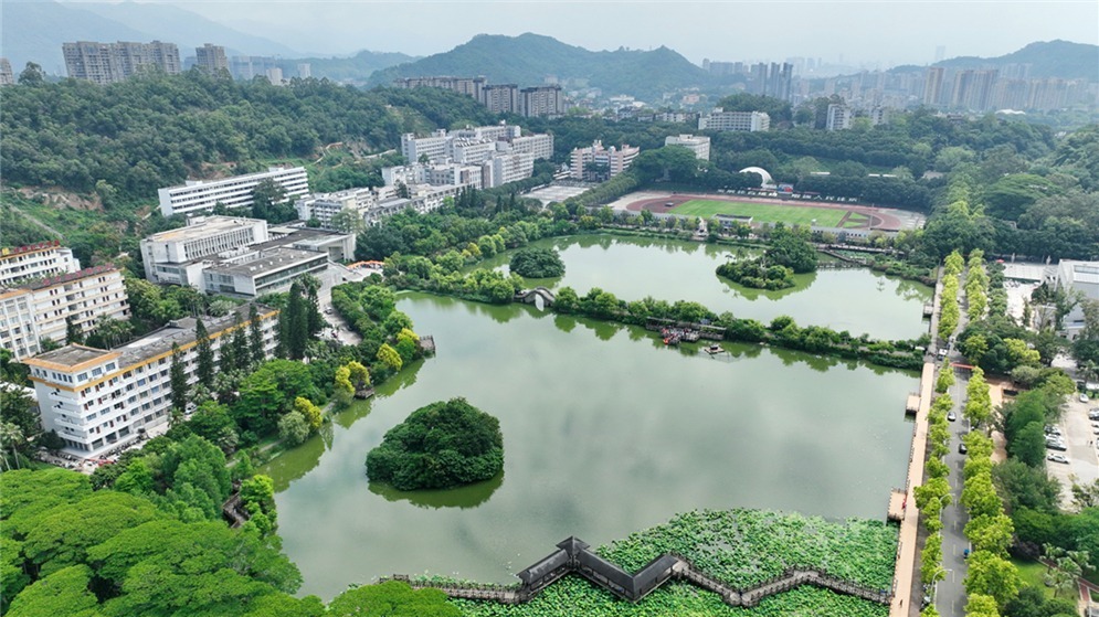 创新生态治理 共建共享生态校园