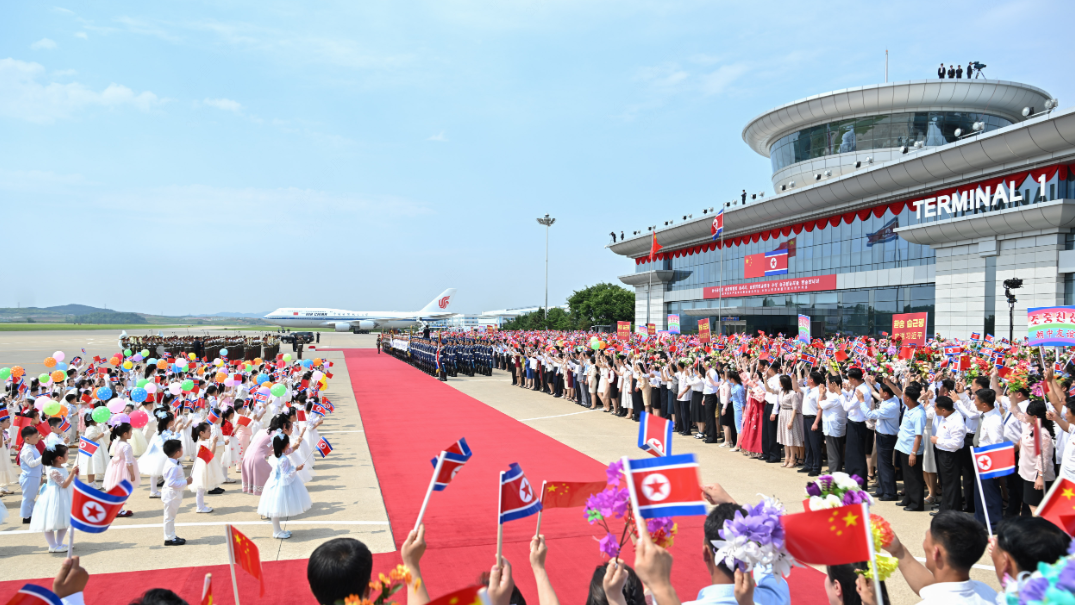 高清大图｜金正恩为习近平举行欢送仪式
