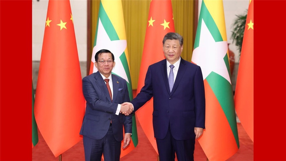 新华图讯丨习近平同缅甸总统敏昂莱举行会谈