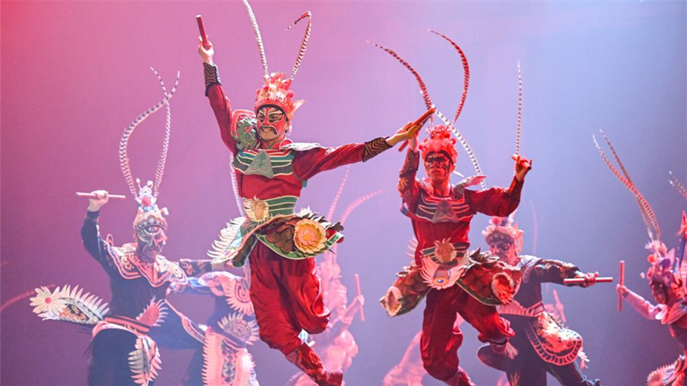 第七届全国少数民族文艺会演参演剧目《英歌》在京上演