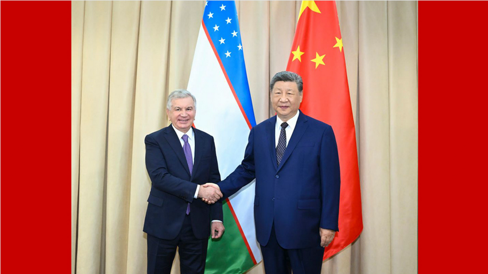 新华图讯丨习近平会见乌兹别克斯坦总统米尔济约耶夫