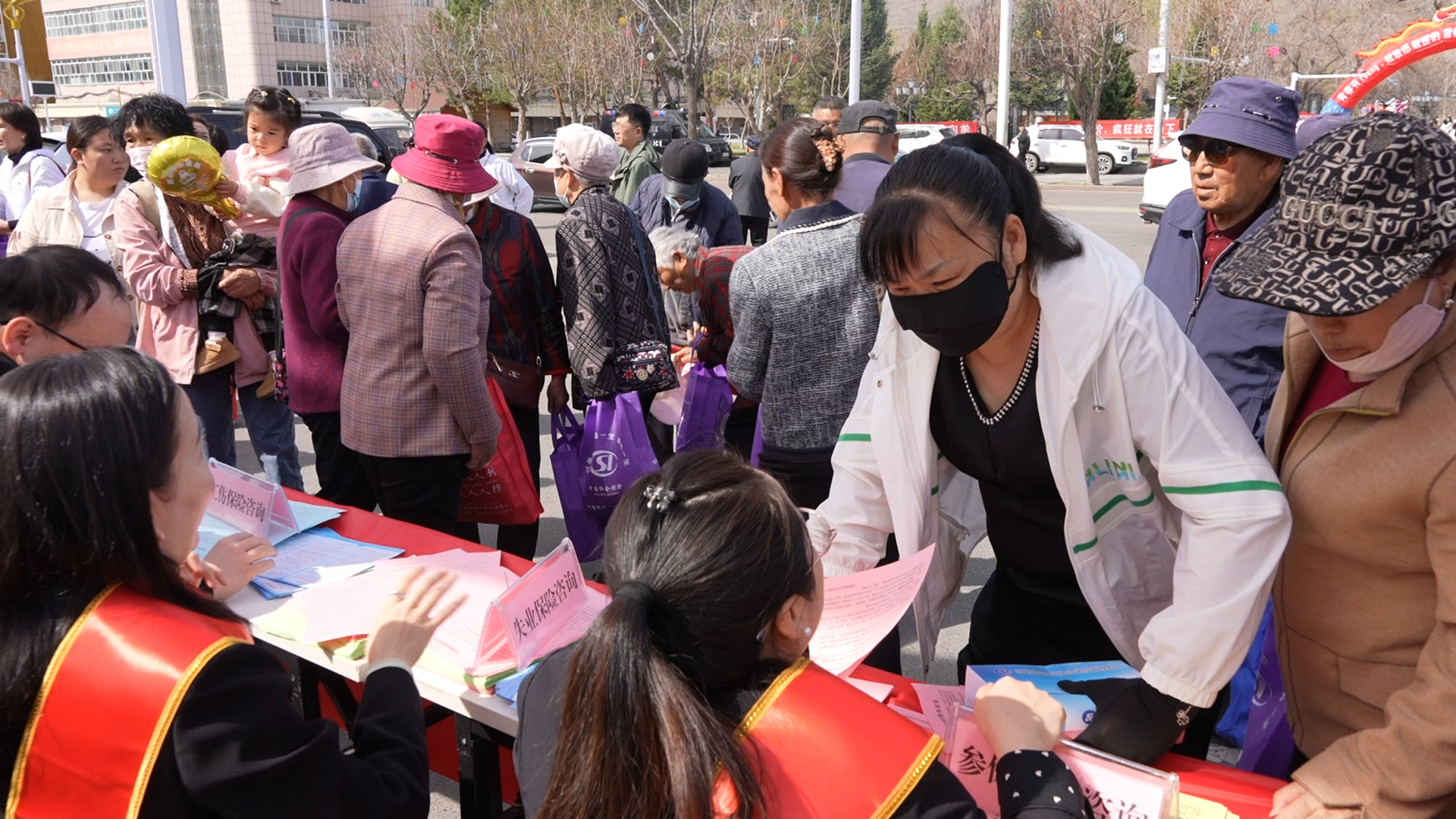 mmexport1713624461363