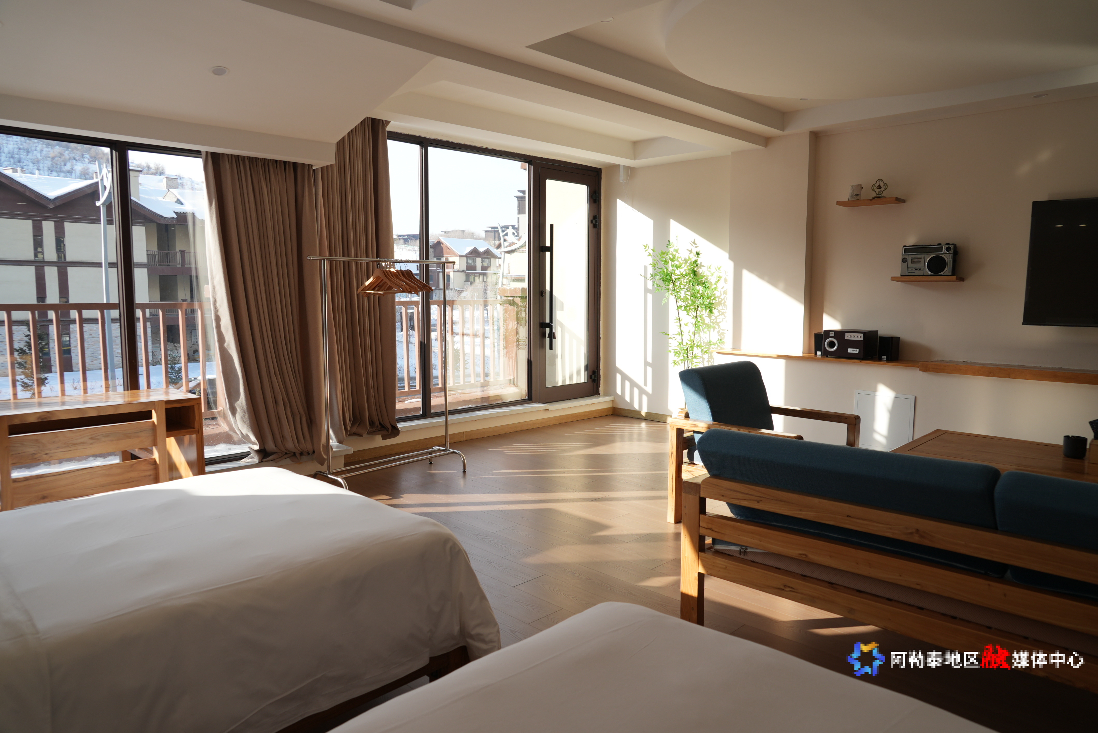 mmexport1764342617382