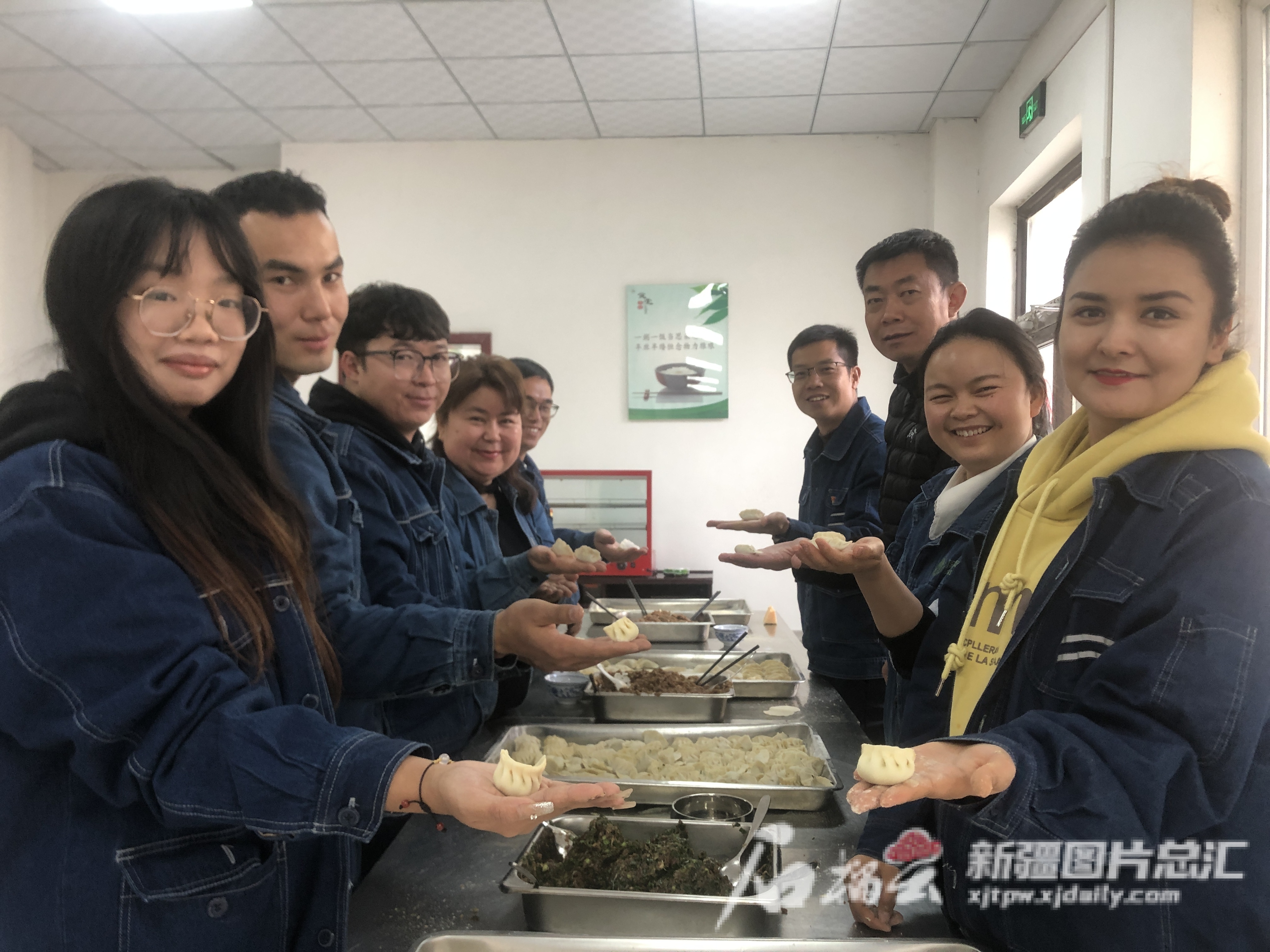 mmexport1703244774657