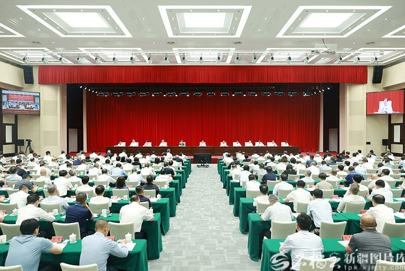陈小江在自治区树立和践行正确政绩观学习教育警示教育会上强调 持续深化以案示警以案明纪以案促改 以正确政绩观推动“十五五”开好局起好步